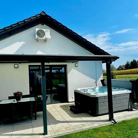 Domki Caloroczne Premium Zator Energylandia Bagian luar foto